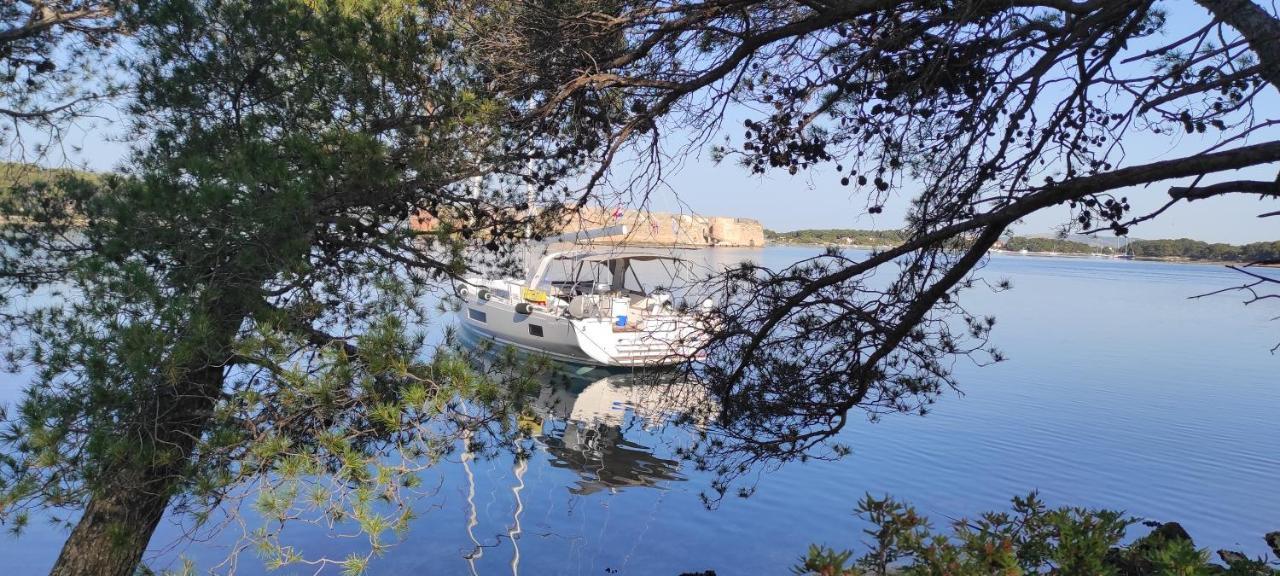 My Little Paradise Sibenik Bagian luar foto