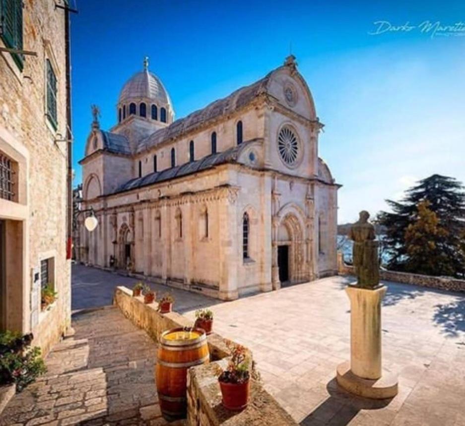 My Little Paradise Sibenik Bagian luar foto